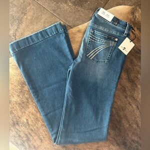 7 FOR ALL MANKIND Dojo